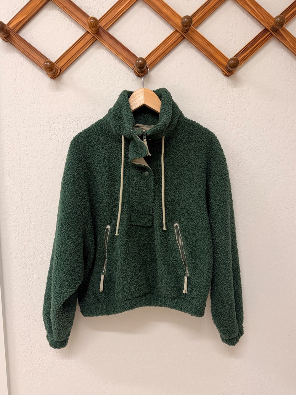 Universal Thread Sherpa Quarter Zip Fleece -Green M Like New